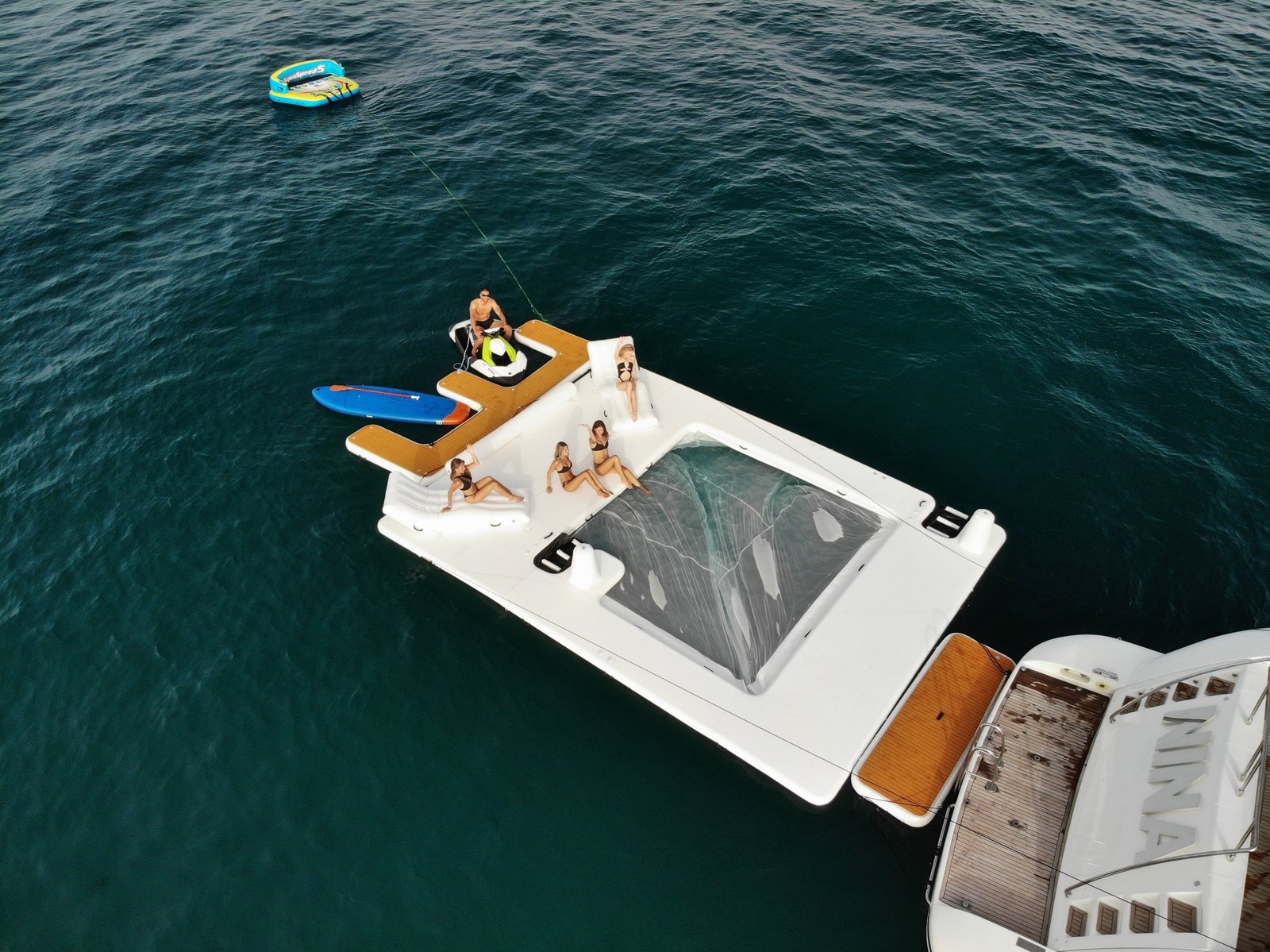 Mangusta 80 at sea